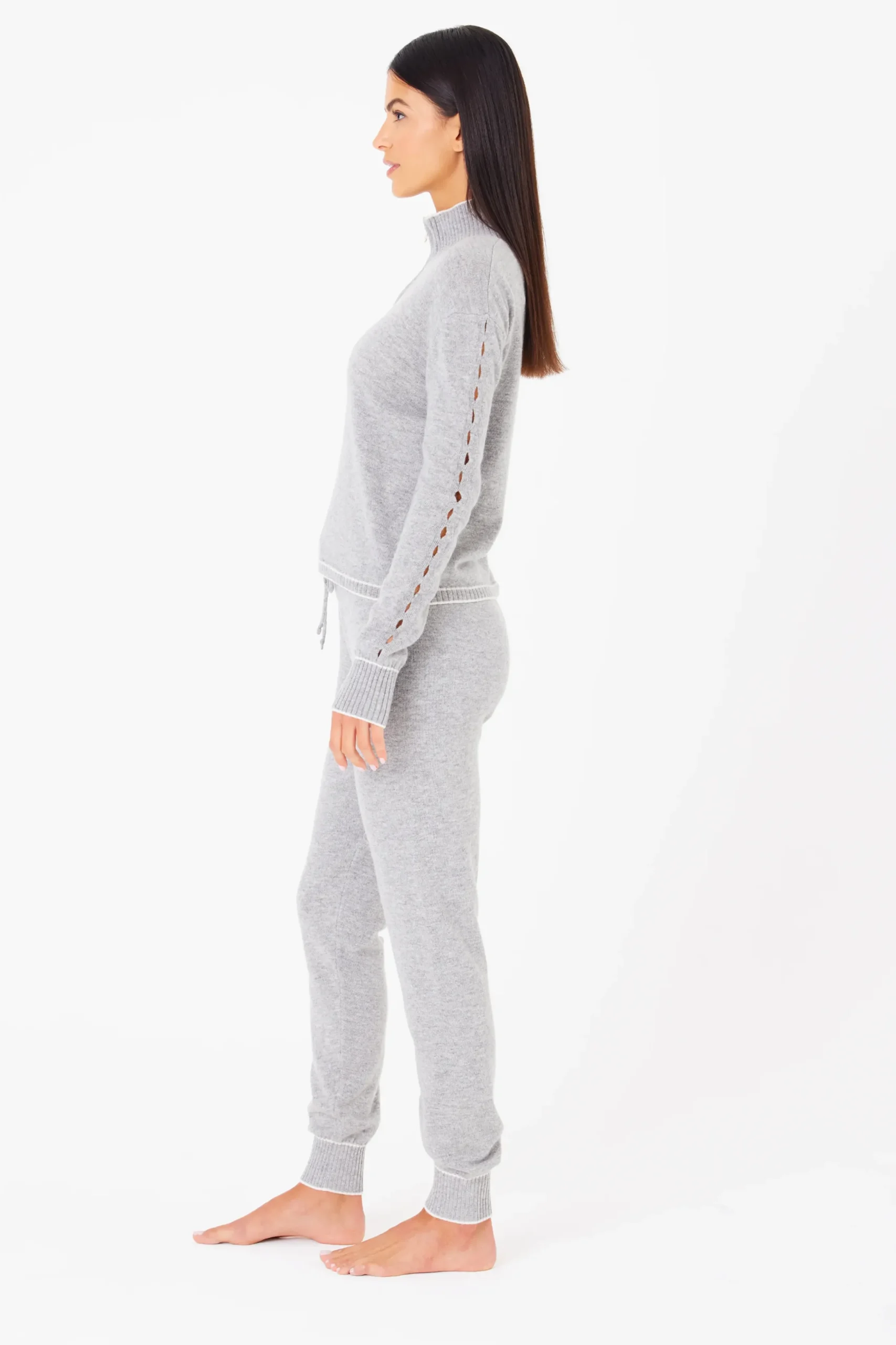GIGI C June Sweater| Lounge